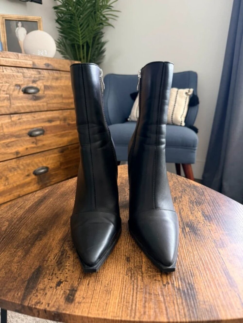 Nasty Gal Black Pointed-Toe Block Heel Booties Size 5/38